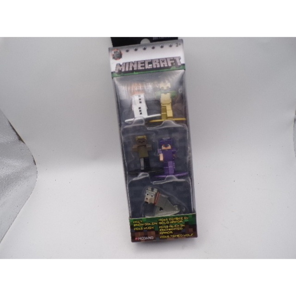 Minecraft Mini Figures 4 Pack Snow Golem Golden Snow Golem Alex Enchanted Wolf